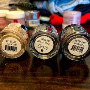 Revel Nail Dip Powder. New - never dipped only swatched.